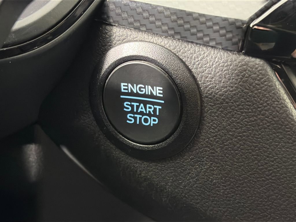 Certified 2025 Ford Escape ST-Line Select image 23