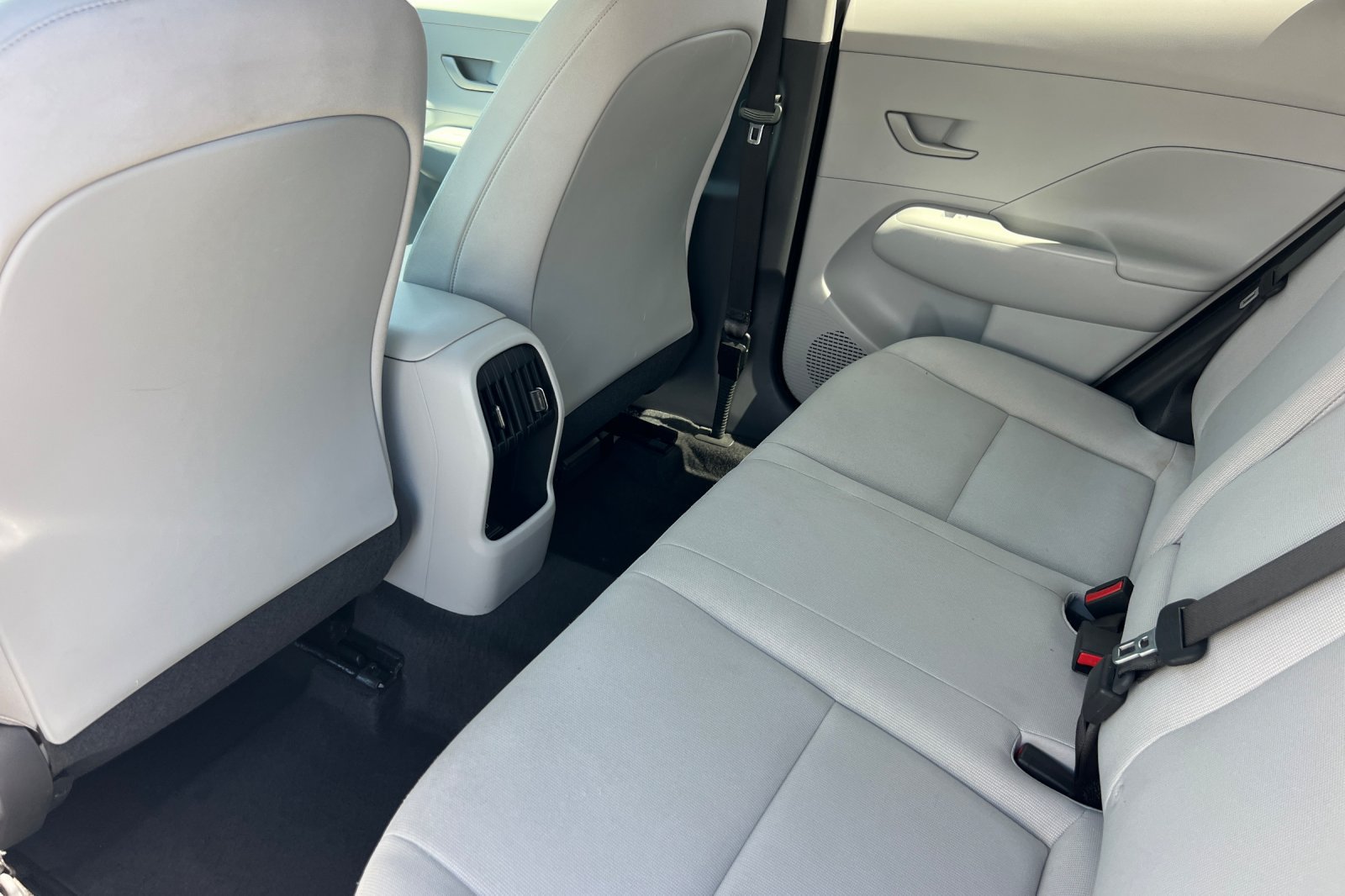 Used 2024 Hyundai Kona SEL AWD/4WD image 14
