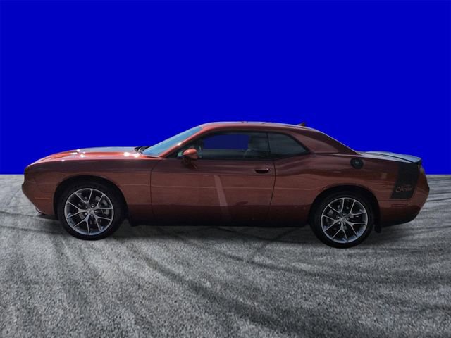 Used 2023 Dodge Challenger SXT w/ Plus Package image 2