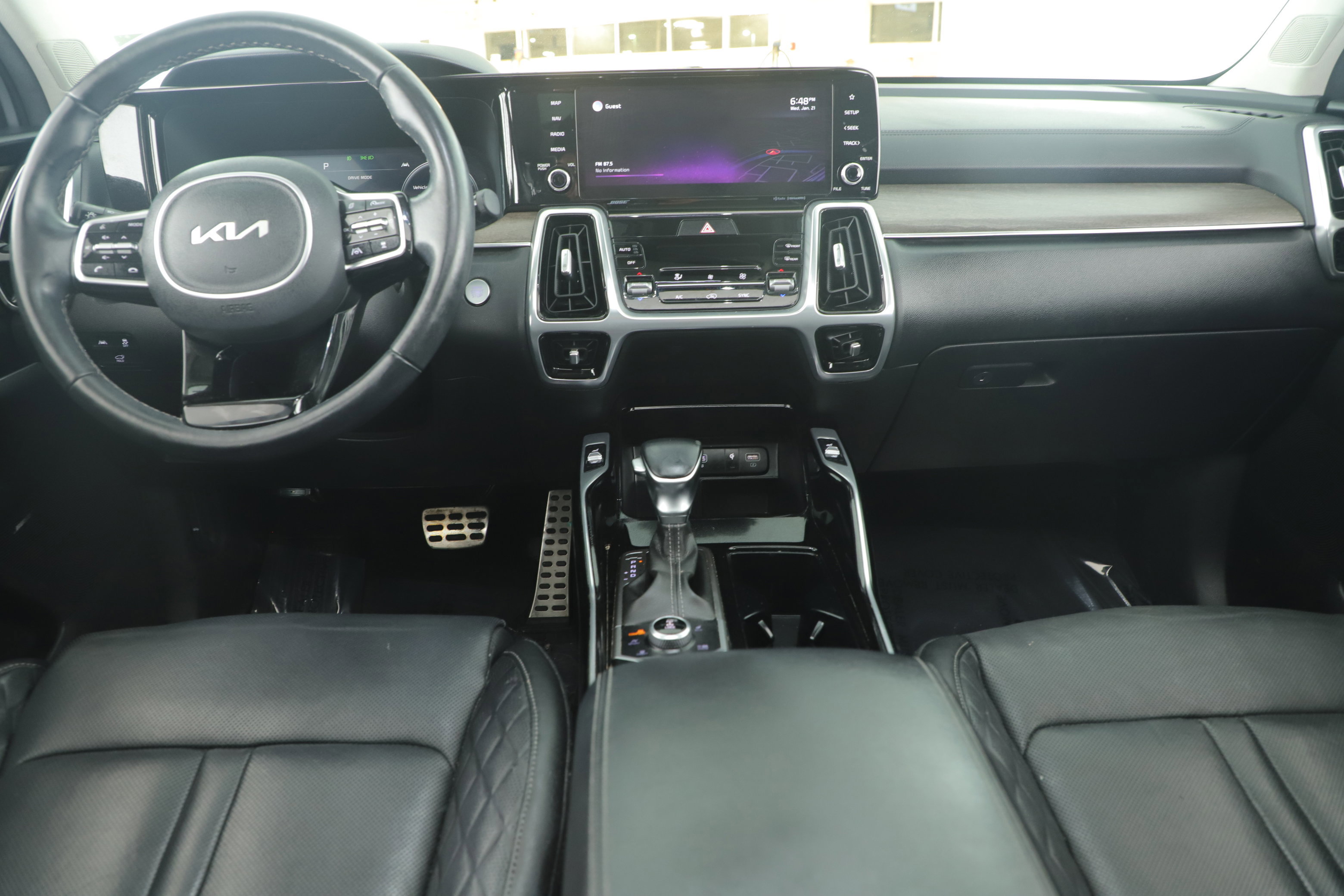 Used 2022 Kia Sorento SX Prestige image 18