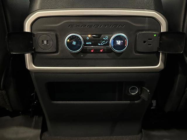 Certified 2024 Ford Expedition Limited image 33