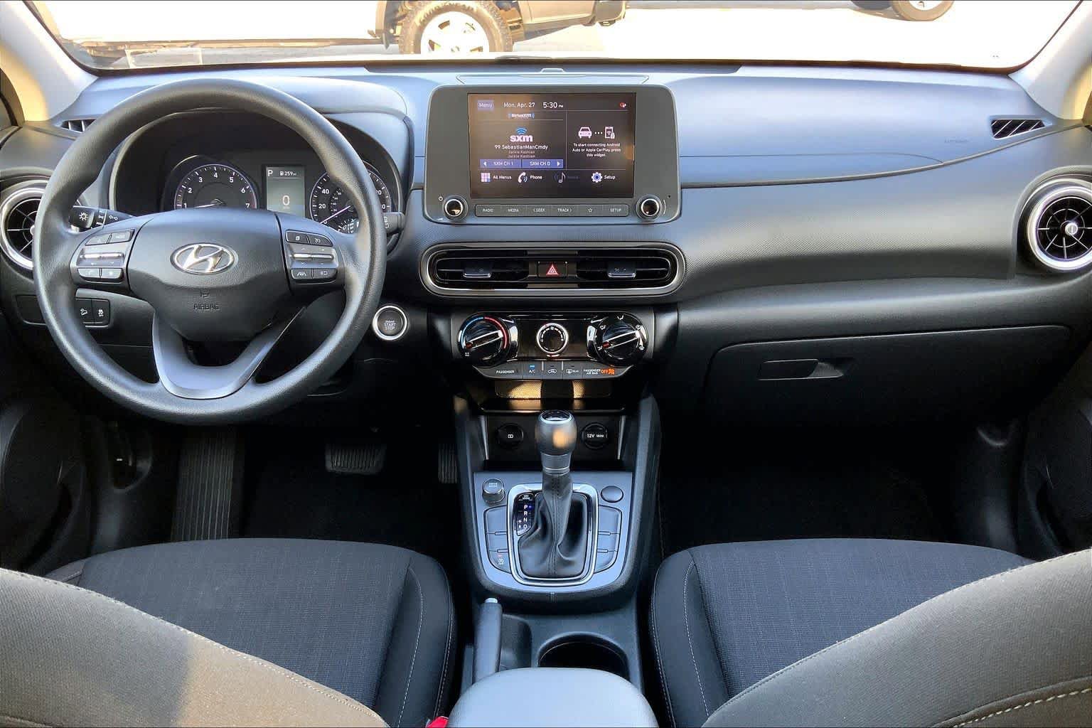 Used 2022 Hyundai Kona SEL FWD image 16