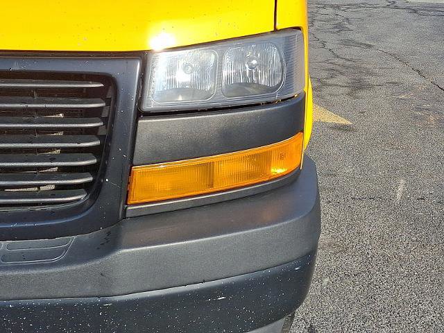 Used 2021 GMC Savana 3500 Extended w/ Power Convenience Package image 30