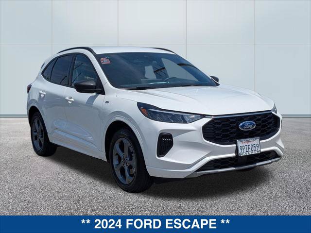 Certified 2024 Ford Escape ST-Line w/ Tech Pack #1 FWD image 7