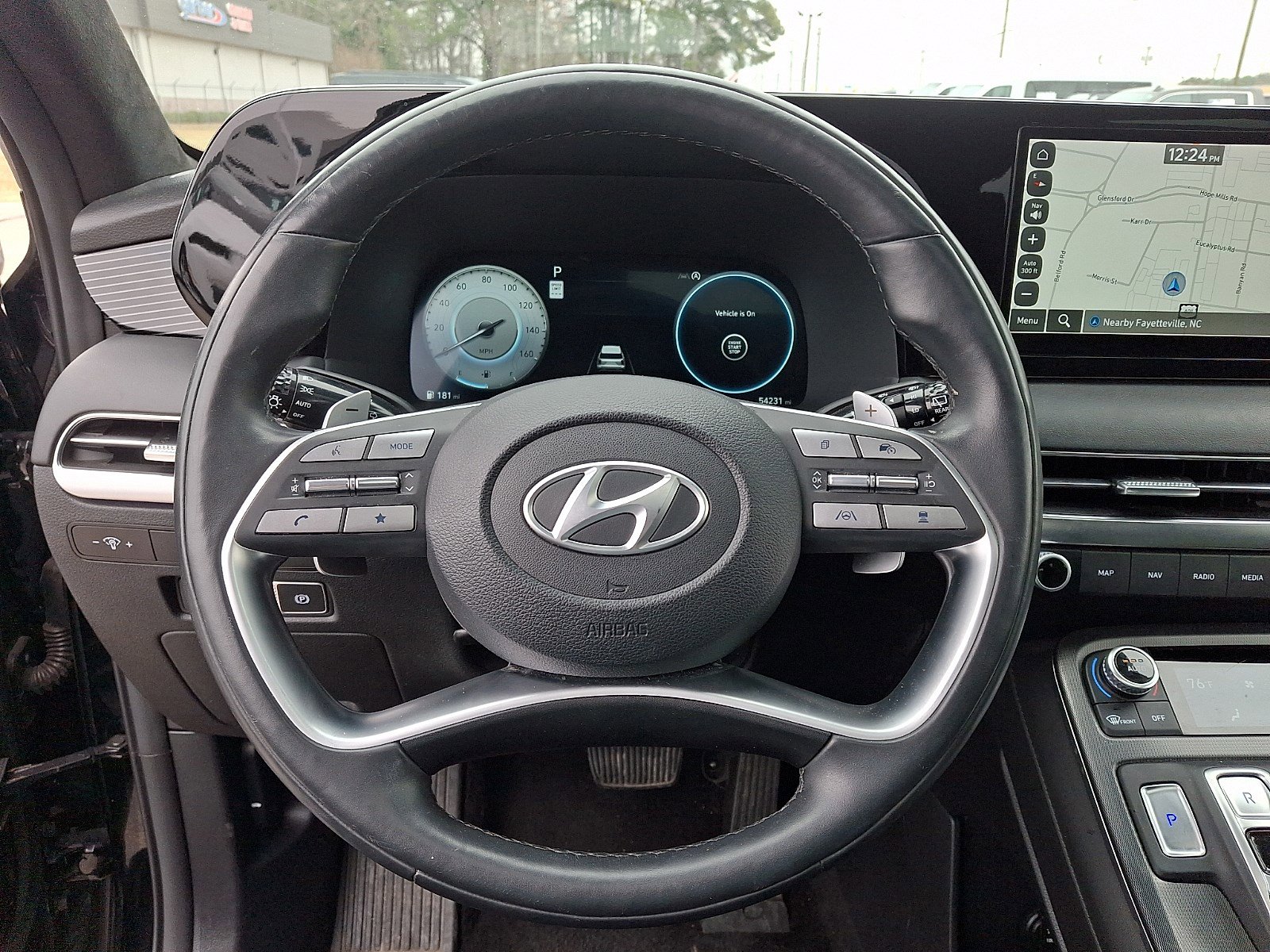 Used 2024 Hyundai Palisade Calligraphy image 19