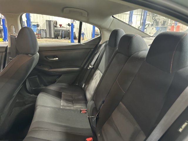 Used 2024 Nissan Sentra SR FWD image 31