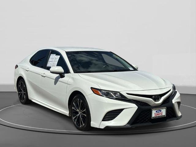 Used 2018 Toyota Camry SE FWD image 4