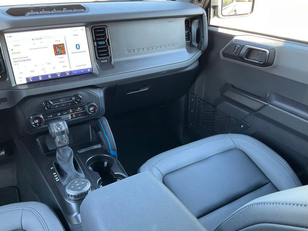 Certified 2024 Ford Bronco Black Diamond w/ Sasquatch Package image 53