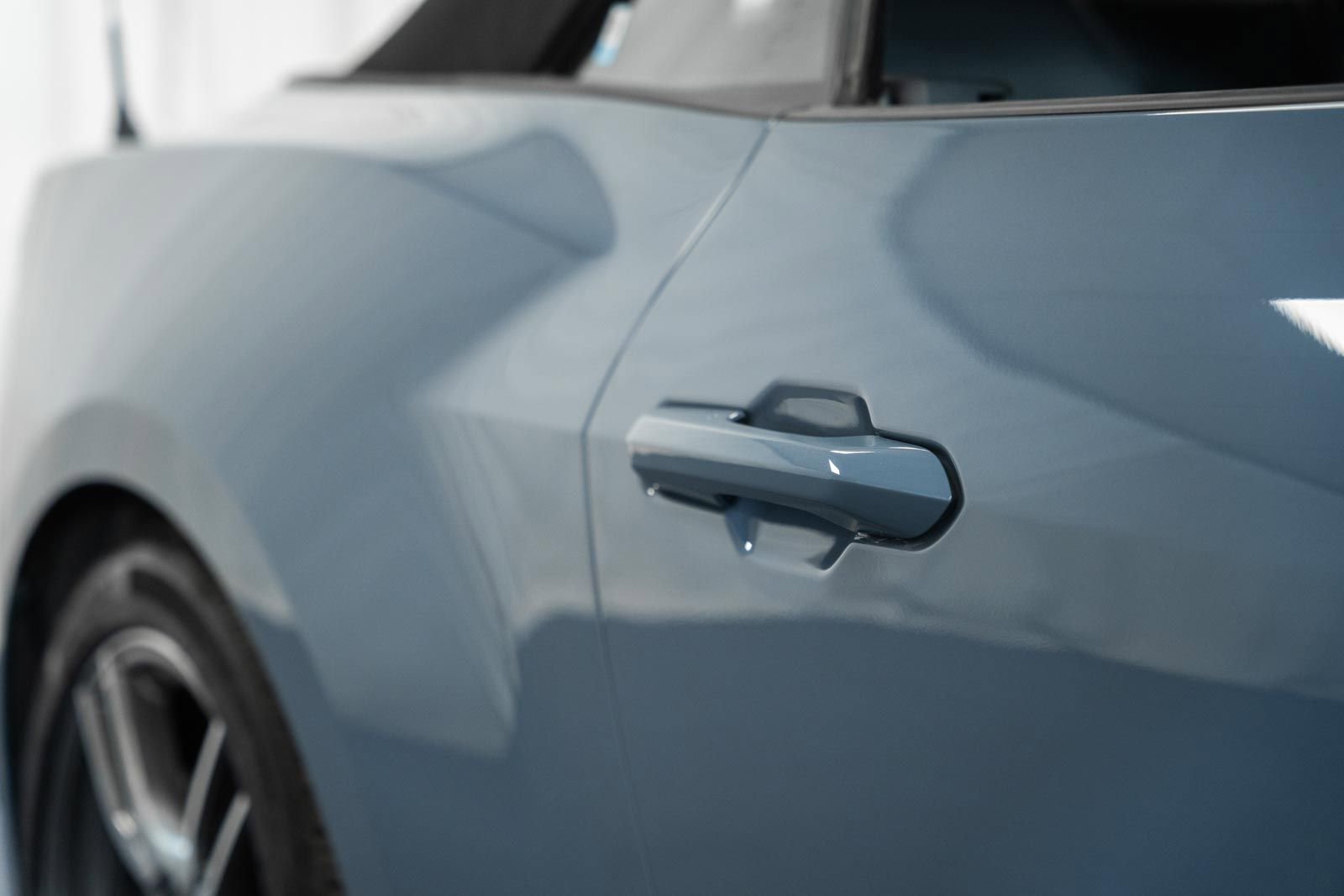 Certified 2025 Ford Mustang Premium w/ Wheel & Stripe Package image 19