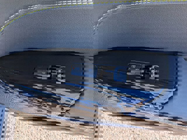 Used 2025 Kia K5 GT image 36