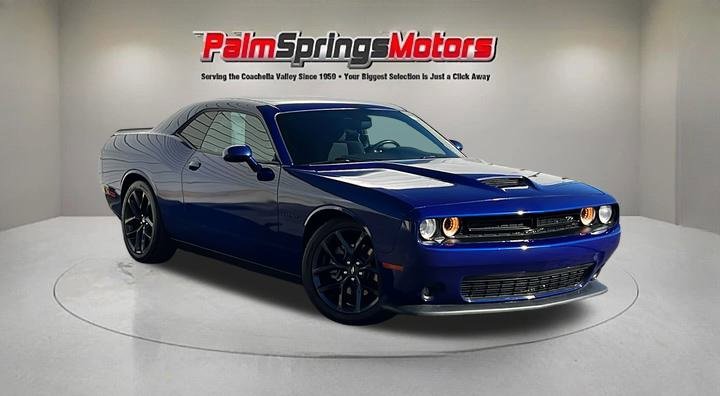 Used 2021 Dodge Challenger R/T w/ Blacktop Package image 1