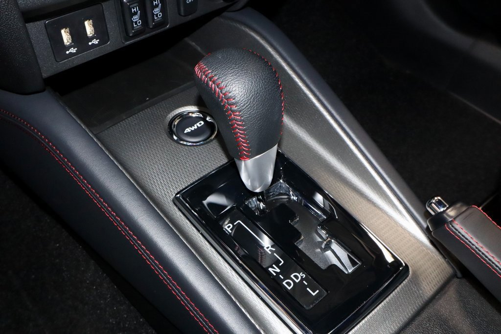 Used 2024 Mitsubishi Outlander Sport AWD image 33