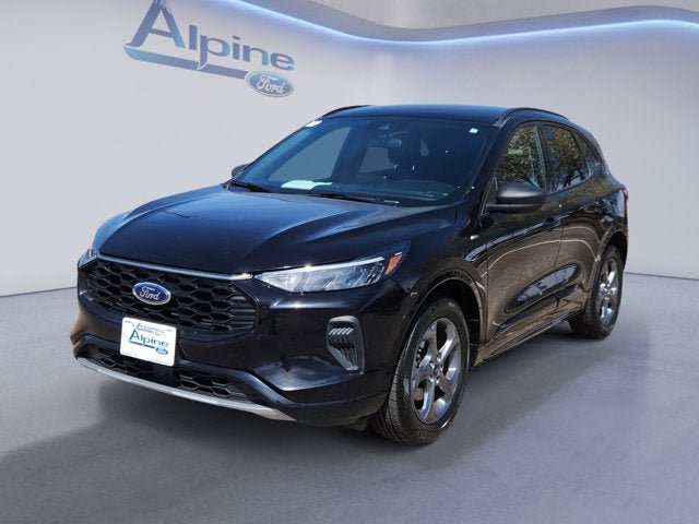 Certified 2023 Ford Escape ST-Line AWD/4WD image 1