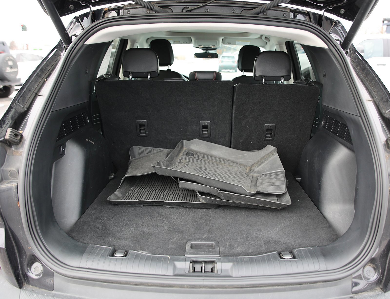 Certified 2022 Ford Escape SEL w/ SEL Stealth AWD Package image 14