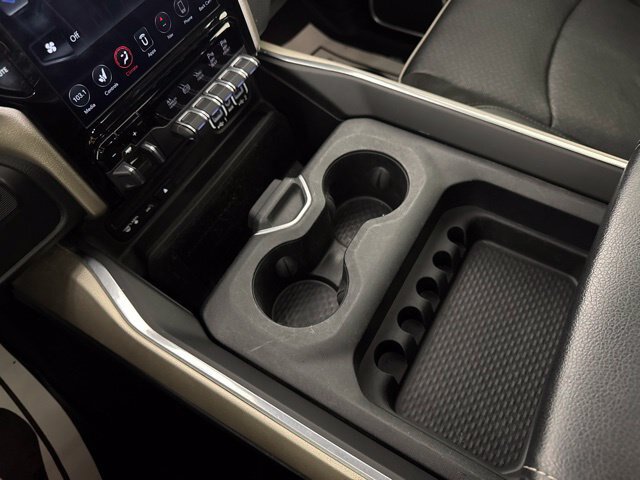 Used 2019 RAM 3500 Laramie AWD/4WD image 17