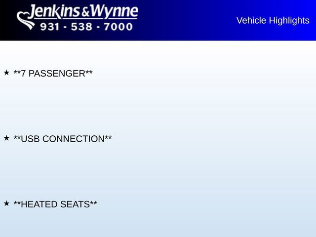 Used 2024 Toyota Sienna XSE w/ XSE Premium Package image 9