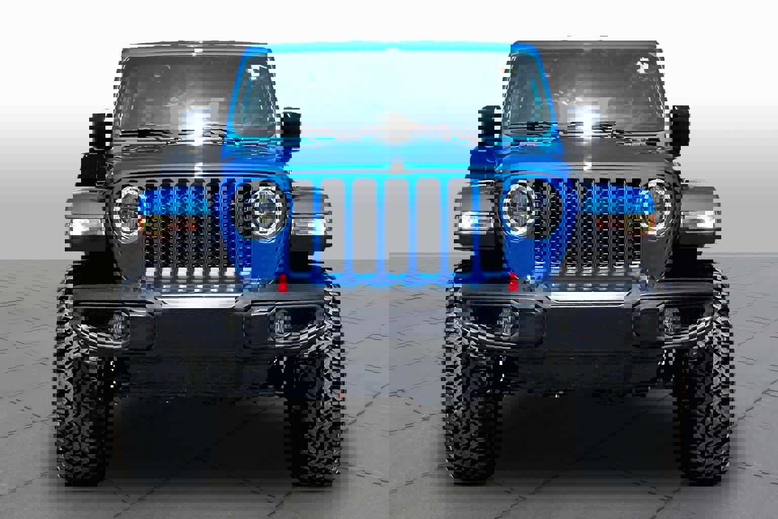 Used 2023 Jeep Gladiator Rubicon w/ Cold Weather Group AWD/4WD image 4