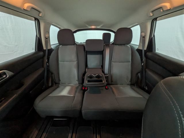 Used 2017 Nissan Pathfinder S AWD/4WD image 18