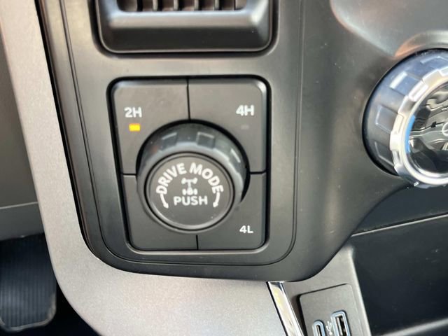 Certified 2024 Ford F150 XLT w/ Mobile Office Package image 36