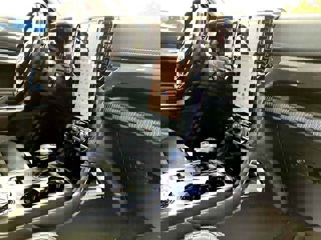 Certified 2024 Ford Ranger Lariat w/ Trailer Tow Package image 22