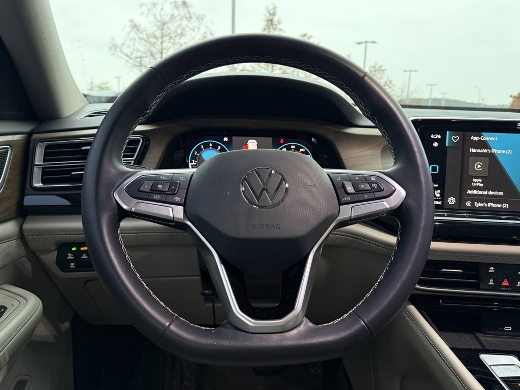 Used 2024 Volkswagen Atlas SE image 14