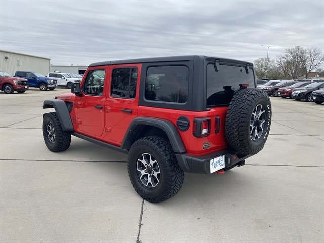 Used 2021 Jeep Wrangler Unlimited Rubicon w/ Dual Top Group AWD/4WD image 3