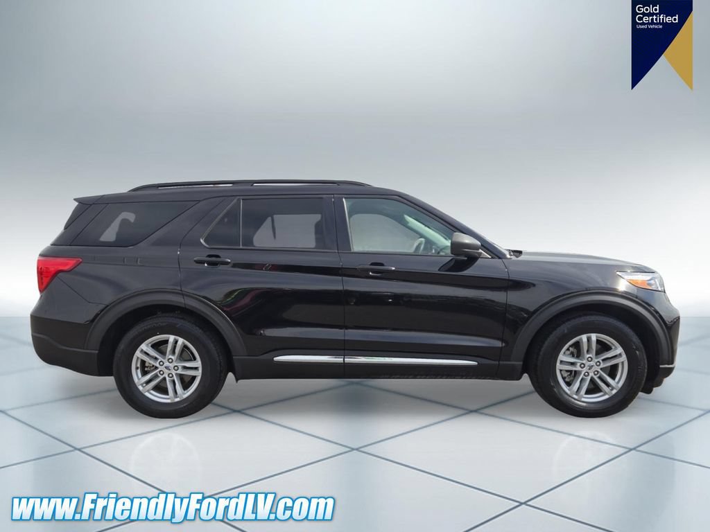Certified 2024 Ford Explorer XLT w/ Equipment Group 202A RWD image 7