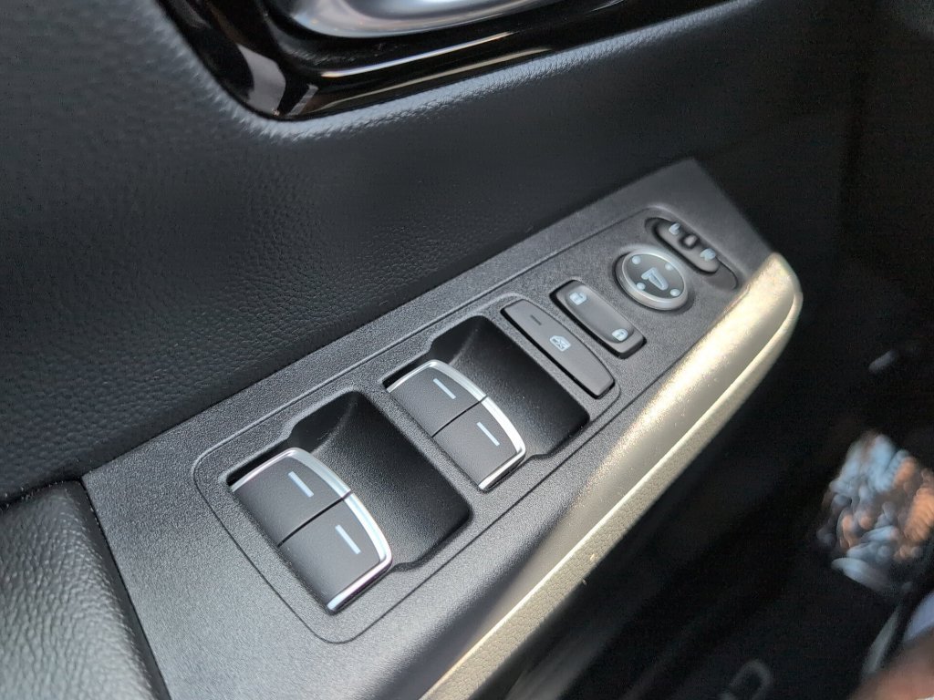 Used 2025 Honda CR-V EX-L image 24