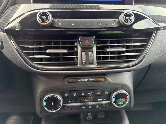 Certified 2024 Ford Escape ST-Line AWD/4WD image 24