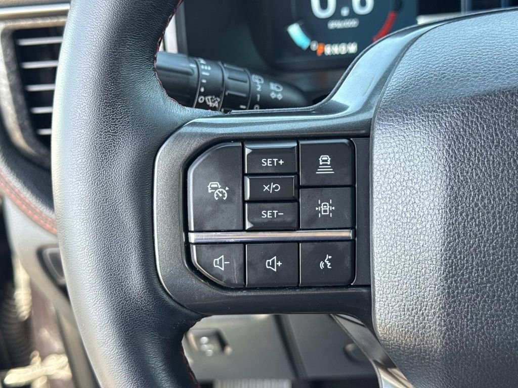 Certified 2022 Ford Expedition Limited image 10