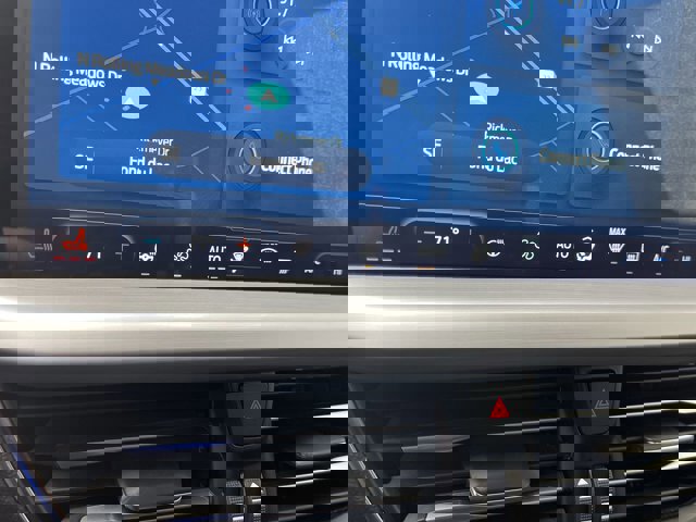 Certified 2024 Ford Escape Platinum image 29