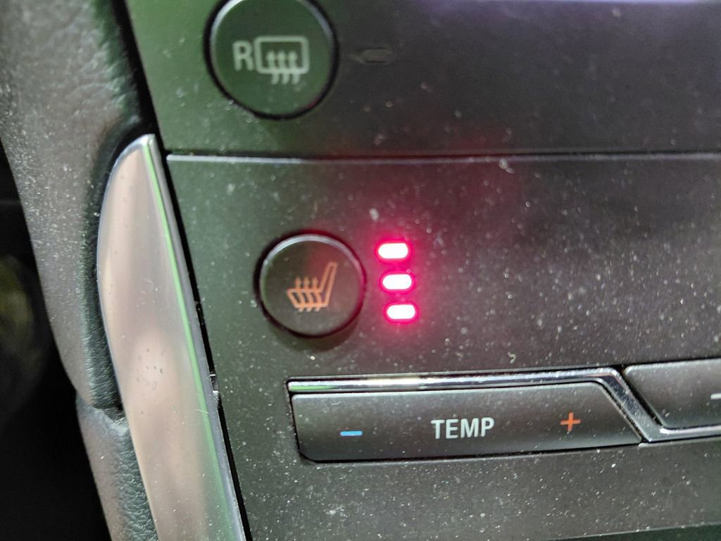 Certified 2018 Ford Edge Titanium AWD/4WD image 5