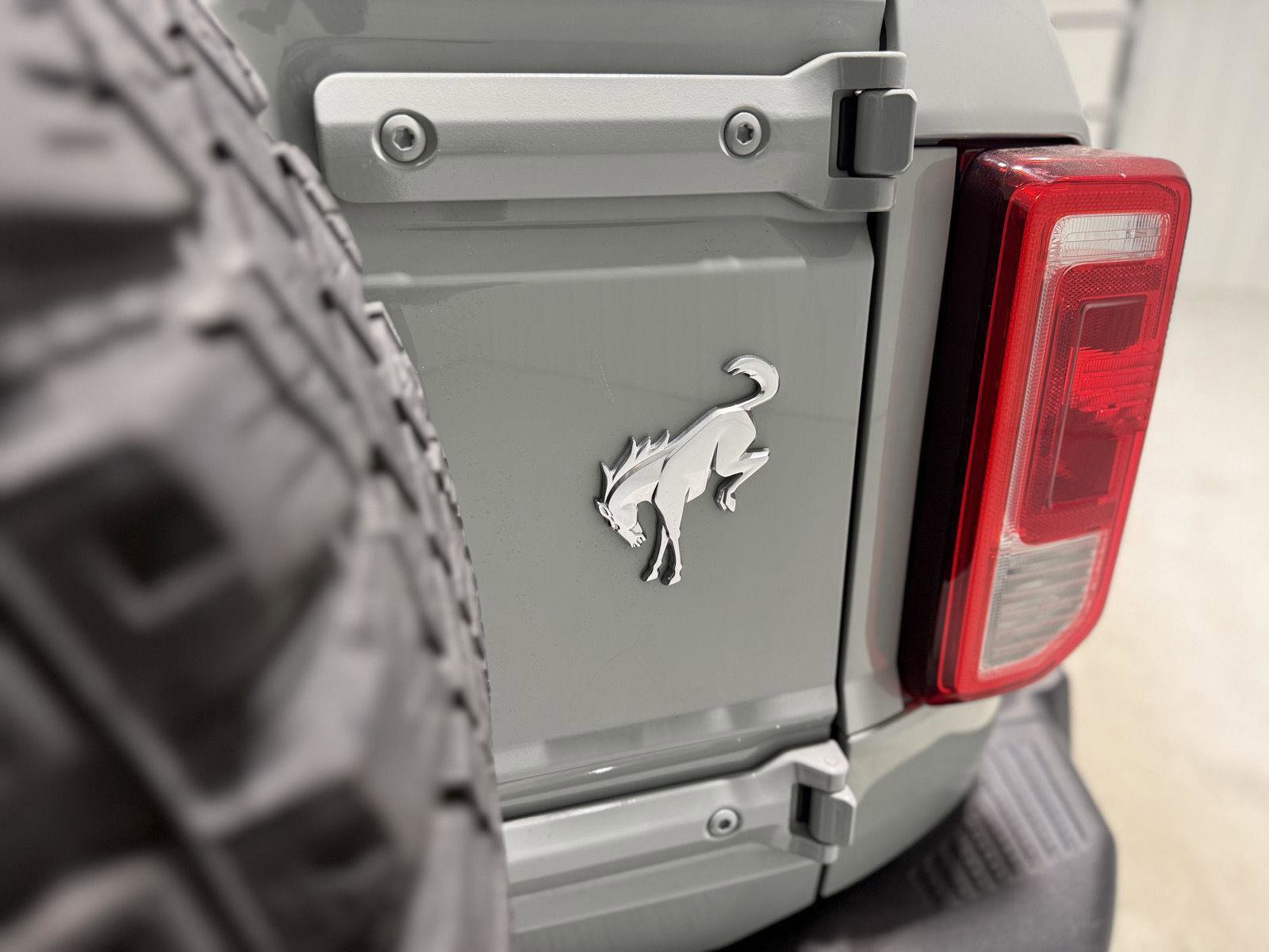 Certified 2021 Ford Bronco Black Diamond w/ Sasquatch Package image 25