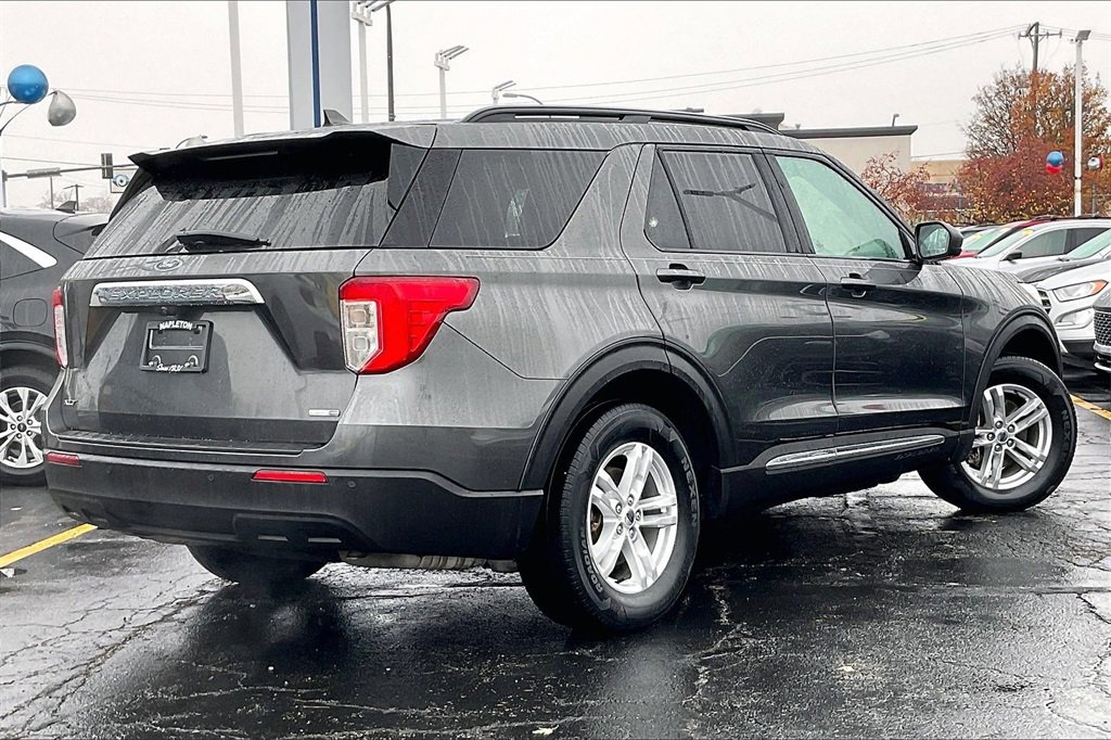 Certified 2020 Ford Explorer XLT image 11