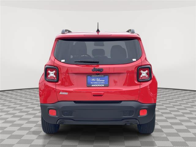 Used 2018 Jeep Renegade Altitude FWD image 8