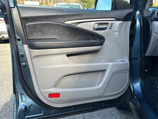 Used 2021 Honda Pilot EX-L image 10