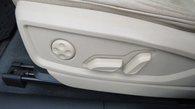 Used 2020 Audi Q5 2.0T Premium Plus image 17