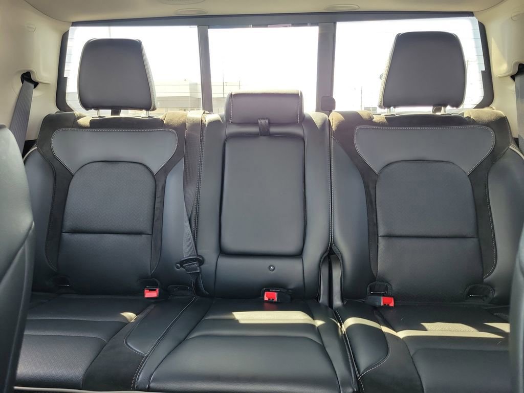 Used 2022 RAM 1500 Laramie AWD/4WD image 17