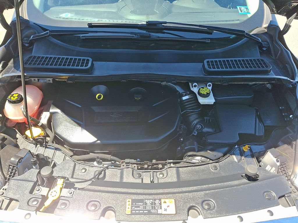 Certified 2019 Ford Escape Titanium AWD/4WD image 29