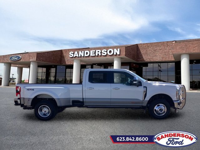 Certified 2025 Ford F350 Lariat w/ Lariat Ultimate Package AWD/4WD image 2