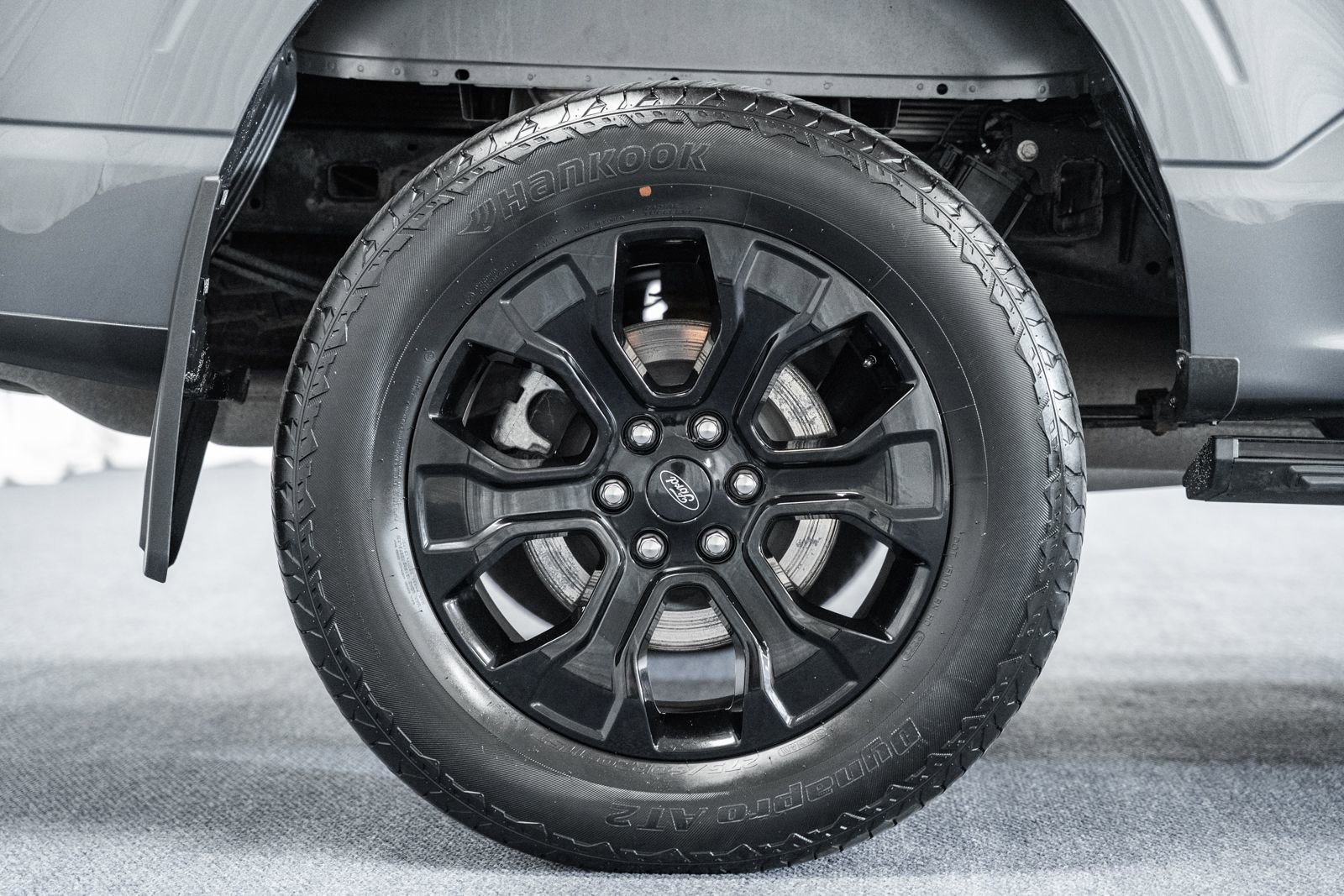 Certified 2023 Ford F150 Platinum w/ Max Trailer Tow Package image 21