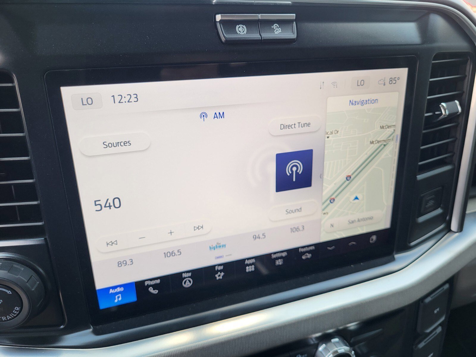 Certified 2026 Ford F350 Platinum w/ Platinum Plus Package image 23