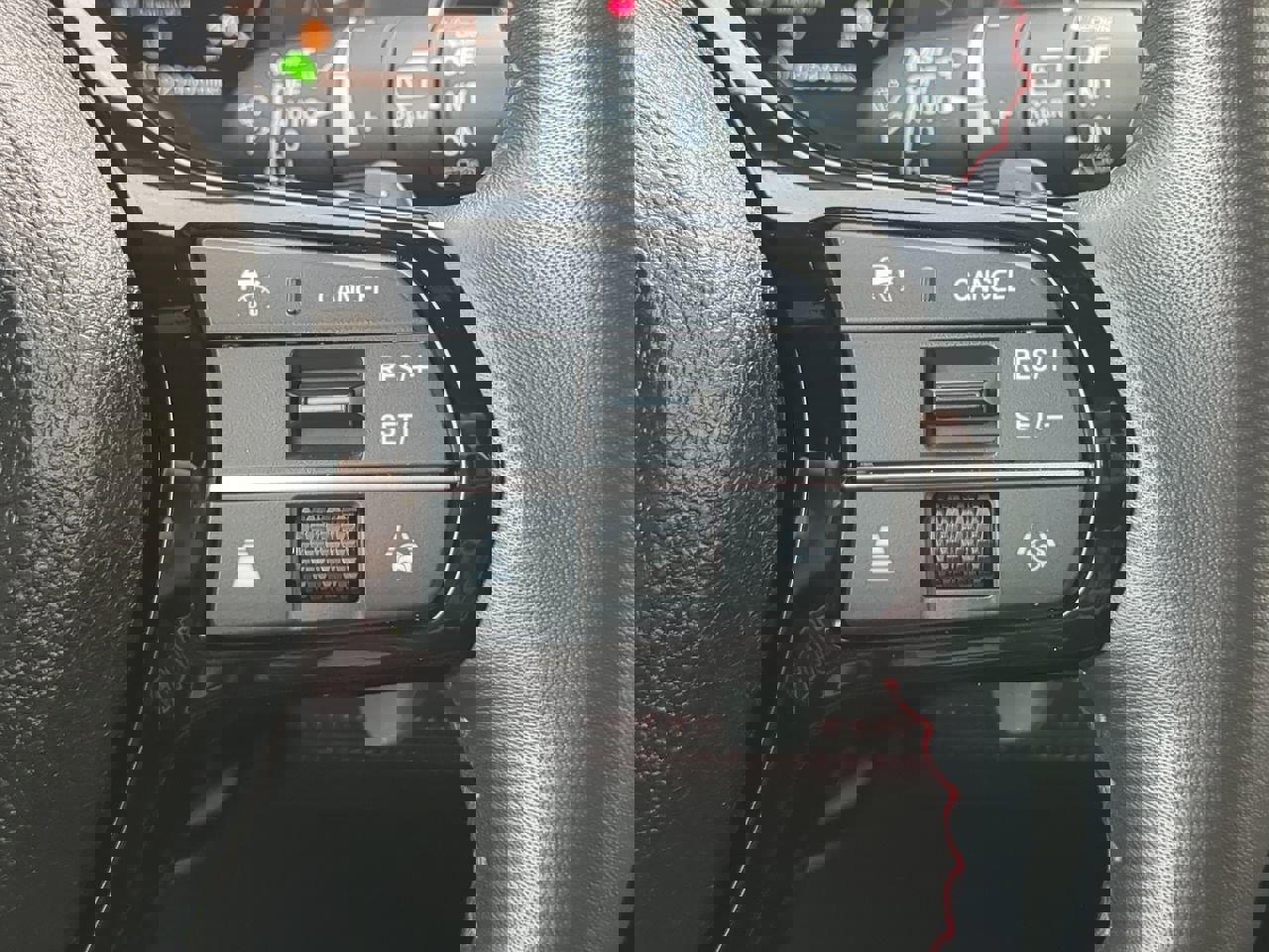 Used 2025 Honda Pilot Black Edition image 25