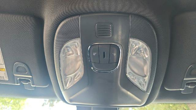 Used 2024 Jeep Compass Latitude AWD/4WD image 17