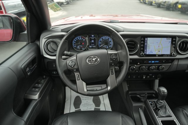 Used 2021 Toyota Tacoma TRD Off-Road image 22