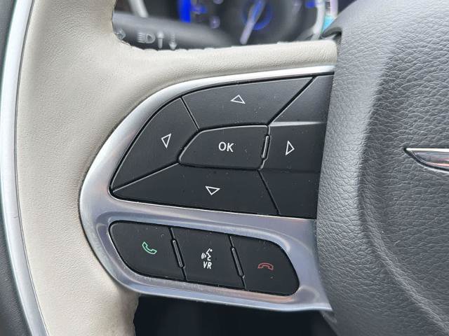 Used 2021 Chrysler Pacifica Limited w/ Uconnect Theater Family Group AWD/4WD image 23