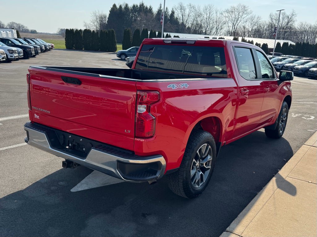 Used 2023 Chevrolet Silverado 1500 LT AWD/4WD image 10