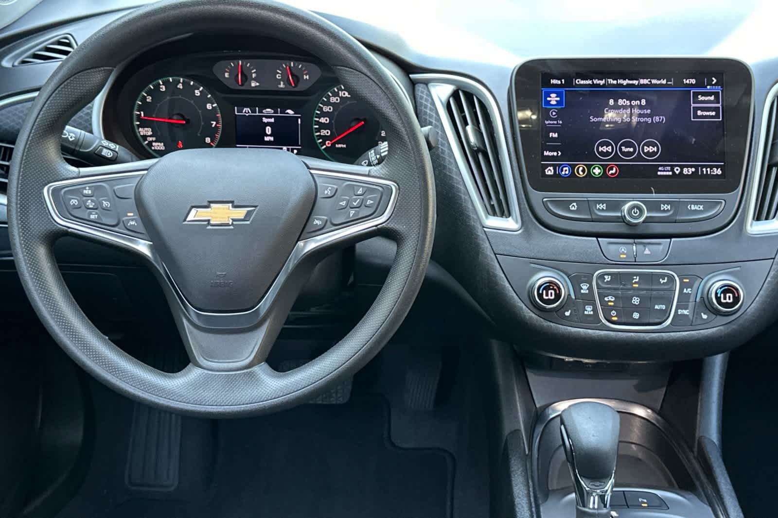 Used 2024 Chevrolet Malibu LT FWD image 14