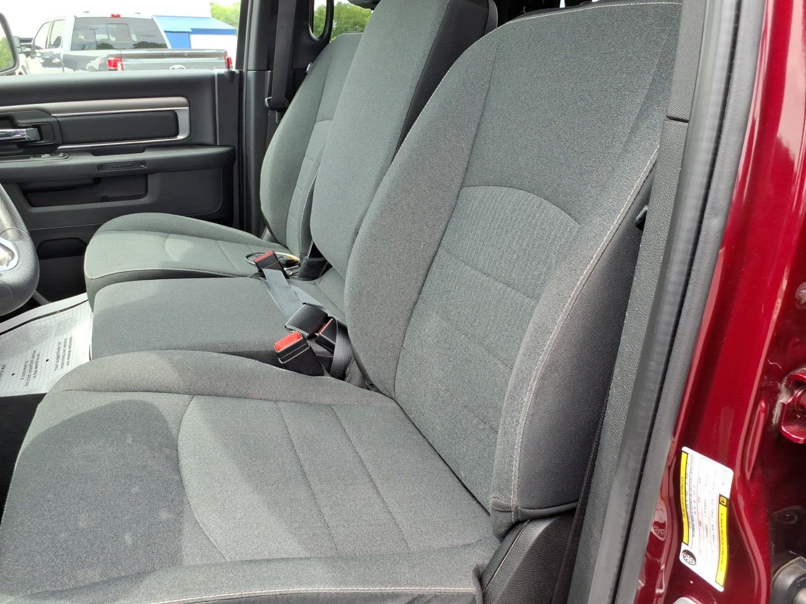 Used 2022 RAM 1500 Classic Warlock AWD/4WD image 18