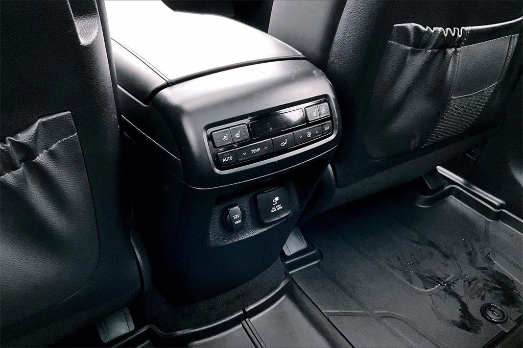 Used 2022 Hyundai Palisade Calligraphy image 34